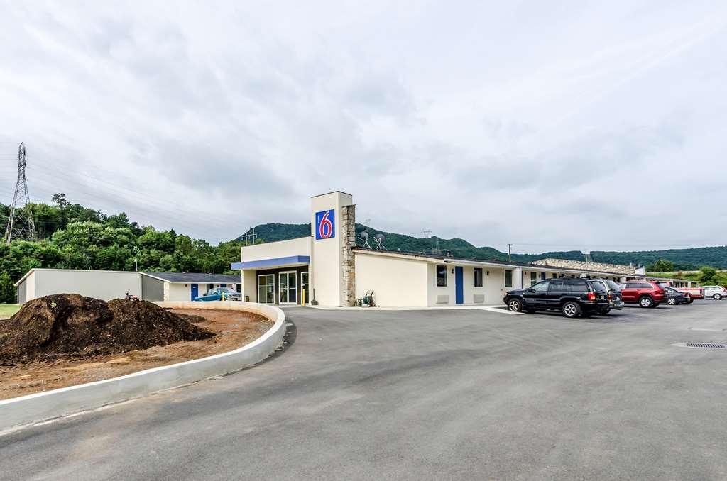 Motel 6 Troutville, Va Exteriér fotografie